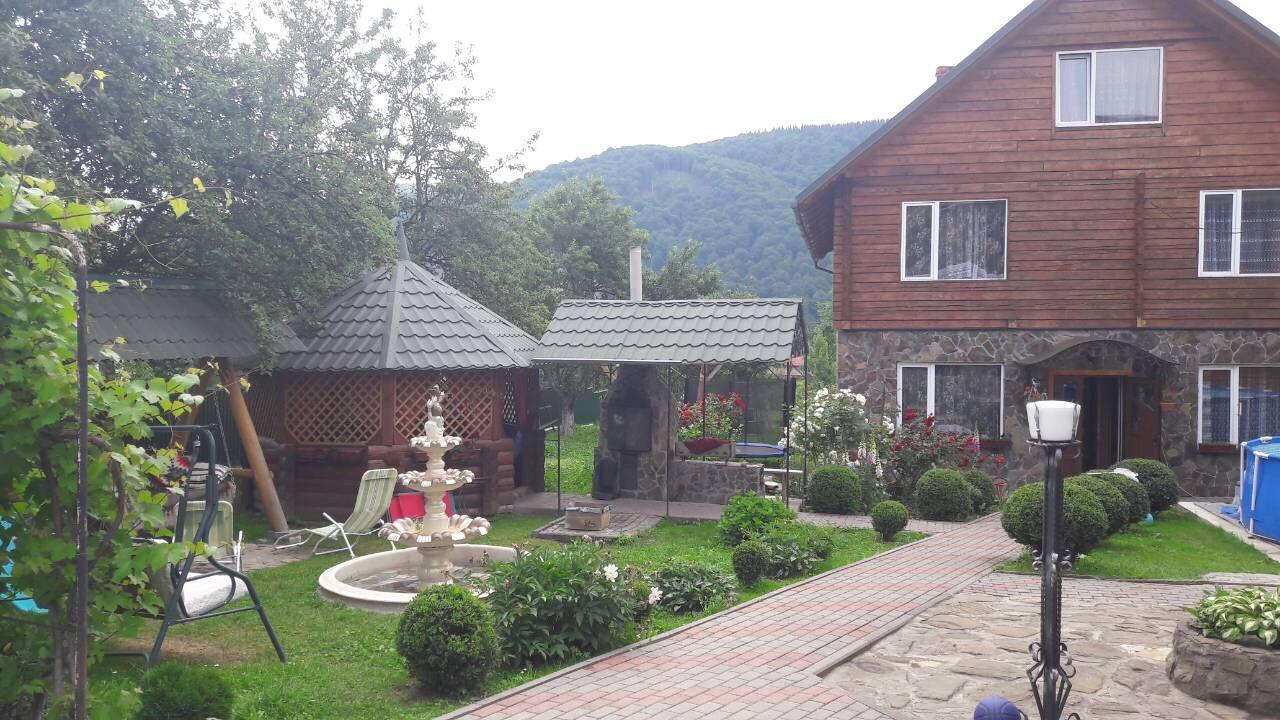U Romana Яремче Екстер'єр фото